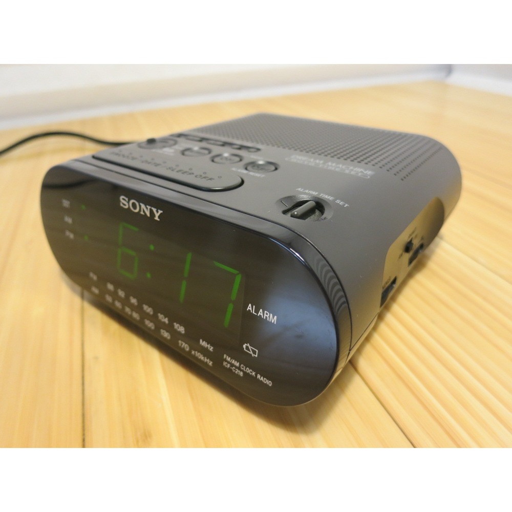 Sony ICF-C218 Dream‎ Machine FM/AM Clock Radio with Alarm